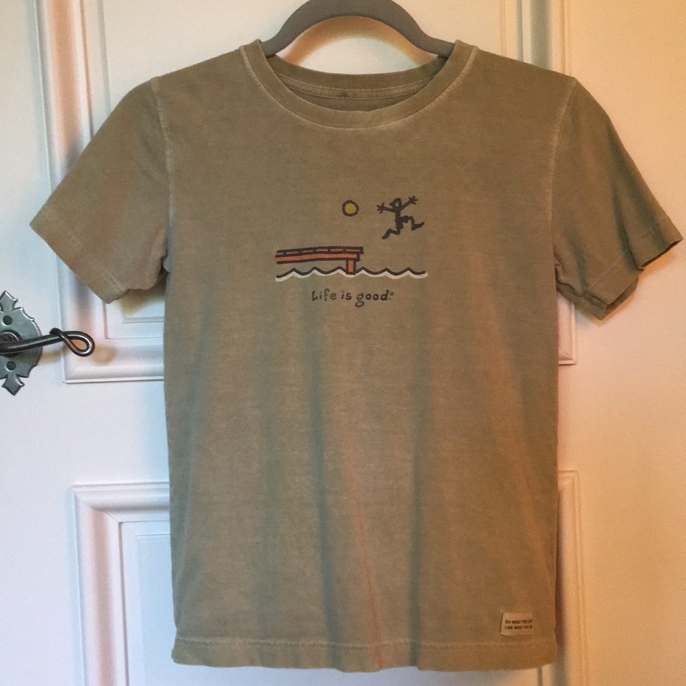 Two Life is good t-shirts